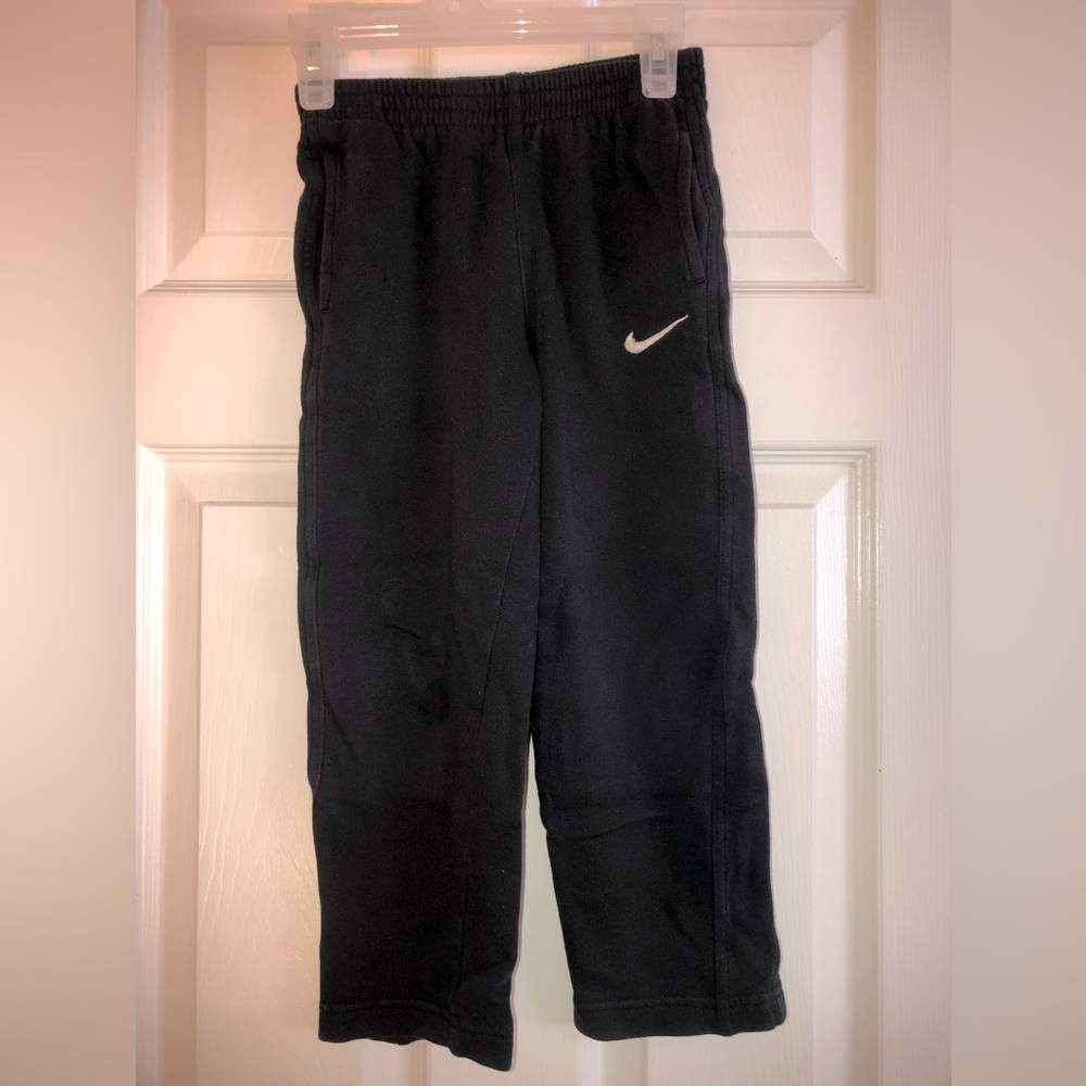 Boys Nike Loungewear Size 6 Black